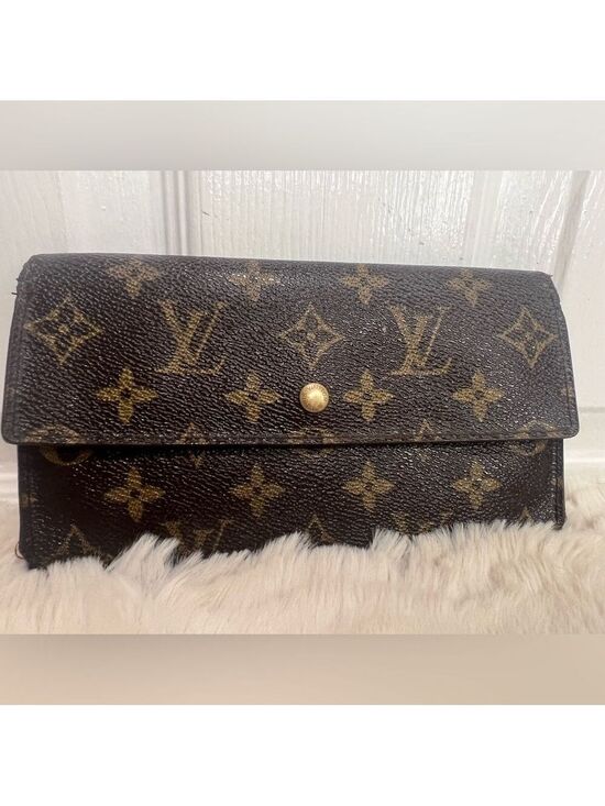 Louis Vuitton Handbags - LOUIS VUITTON MONOGRAM PORTE TRESOR INTERNATIONAL WALLET